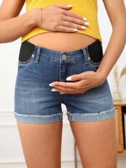 SHEIN Maternity Raw Cut Roll Up Hem Denim Shorts -SHEIN STORE 16793759285b6e0ec06bc2d4d2f6f5353a642ab529 thumbnail 405x552