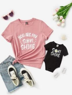 SHEIN Maternity 1pc Slogan Graphic Zipper Side Tee -SHEIN STORE 167962856098e66daf00dffc0e45b4022958854bd9 thumbnail 405x552