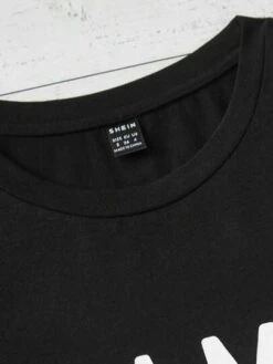 SHEIN Maternity 1pc Letter Graphic Zipper Side Tee -SHEIN STORE 16796437426670a220614dc72960b629cc6f6d4bc5 thumbnail 405x552