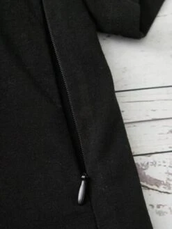 SHEIN Maternity 1pc Letter Graphic Zipper Side Tee -SHEIN STORE 1679643745d4801f0d8db6f8d698ebbf55479c5543 thumbnail 405x552