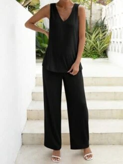 SHEIN Maternity Solid Tank Top & Pants Set -SHEIN STORE 1680073329b80657c4c67845ee7cc67ab3ae2ca2fc thumbnail 405x552