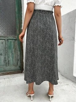 SHEIN Maternity Ditsy Floral Print Split Thigh Skirt