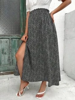 SHEIN Maternity Ditsy Floral Print Split Thigh Skirt -SHEIN STORE 168326867879f819b52125e513413e80cbf7df46ee thumbnail 405x552