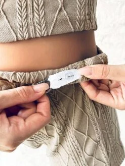 SHEIN Maternity Solid Tank Top & Adjustable Waist Shorts -SHEIN STORE 1683872464356193665f9071b8c1300a82ba1397c1 thumbnail 405x552