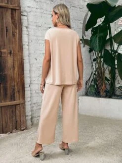 SHEIN Maternity Solid Tee & Adjustable Waist Pants