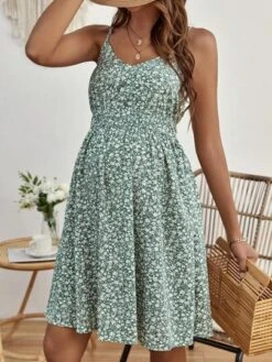 SHEIN Maternity Ditsy Floral Print Cami Dress -SHEIN STORE 1685598462f8ef2dc61f5802690e72a1742b86d3ae thumbnail 405x552