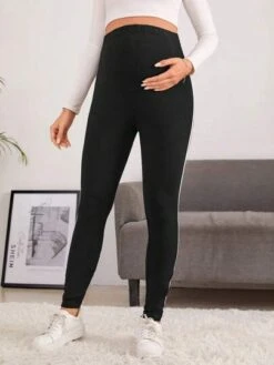SHEIN Maternity Adjustable Waist Contrast Tape Side Leggings -SHEIN STORE 1688106658a71739ad830e6675e2b084df8b3ef5cb thumbnail 405x552