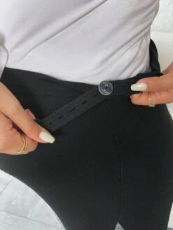 SHEIN Maternity Colorblock Adjustable Waist Leggings -SHEIN STORE 1690515271353b270820d1b88cb2f579b047707508 thumbnail 405x552