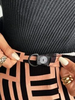 SHEIN Maternity Allover Geo Print Adjustable Waist Leggings -SHEIN STORE 169095435494f47e031c294447d9acc0f85a7fd838 thumbnail 405x552