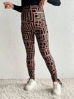 SHEIN Maternity Allover Geo Print Adjustable Waist Leggings -SHEIN STORE 1690954366d750b72c38f759ba67bf8ab0d2c3979d thumbnail 405x552